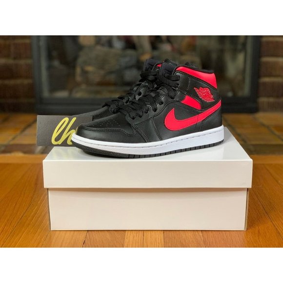 Size 6.5 w Air Jordan 1 Mid "Siren Red" - Picture 2 of 5